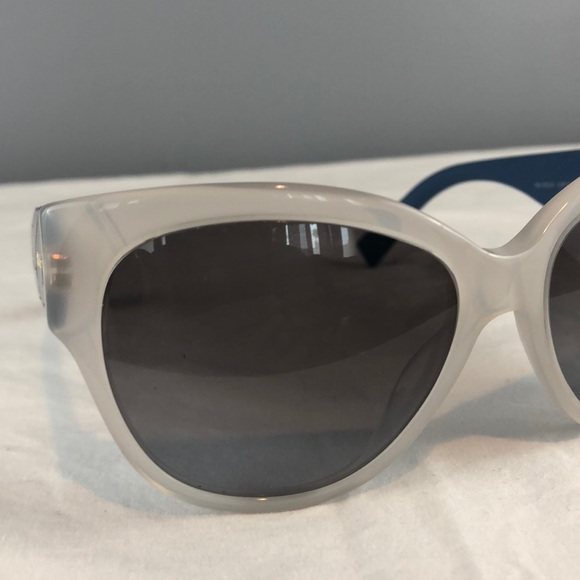 Women’s MaxMara Sunglasses - Picture 3 of 8